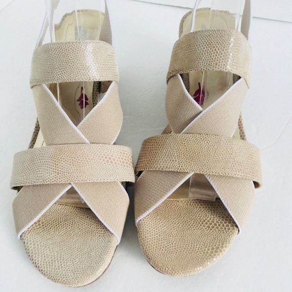 Ros Hommerson Wynona Comfort Women’s Nude Strap Wedge Sandals Size 9N - Picture 2 of 11